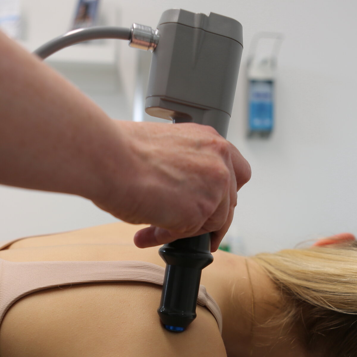 Stoßwellentherapie